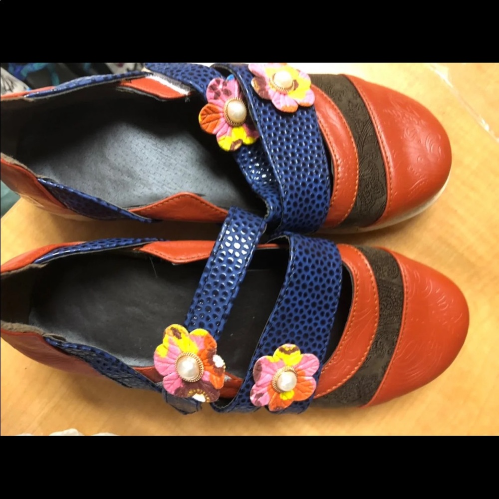 NWT Zabrina Comy Cute Summer Clogs!